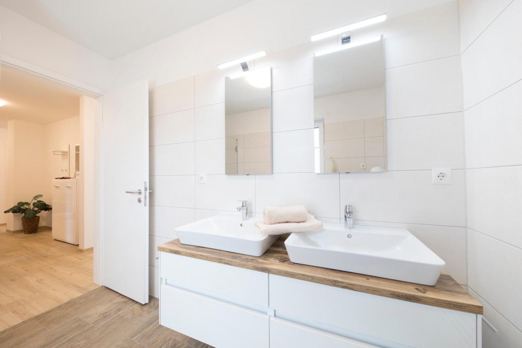 5 Block Royal Apartment Папенбург Екстериор снимка